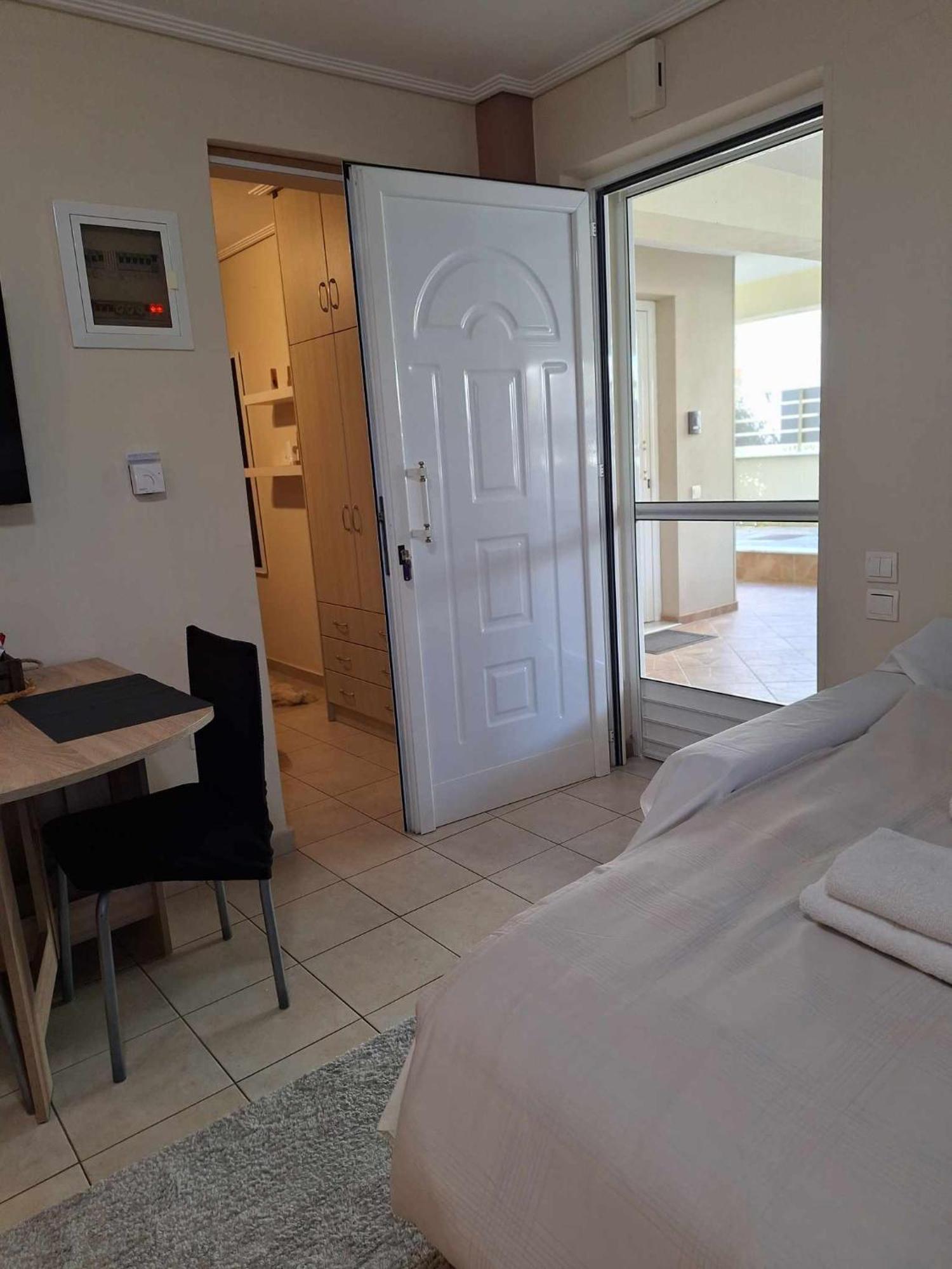 Apartment Near The Sea, فولوس المظهر الخارجي الصورة